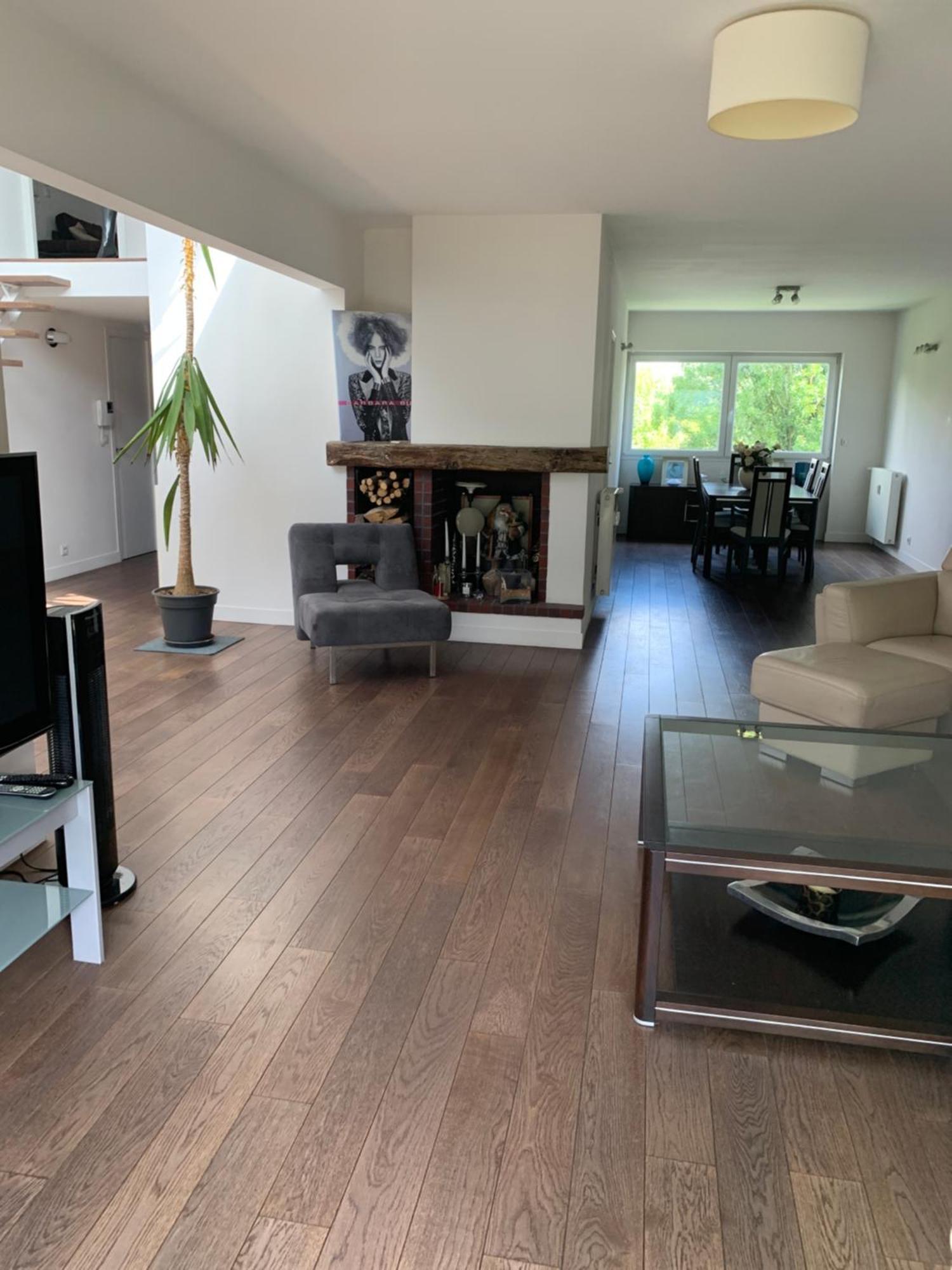 Chambres A Loyers Dans Un Penthause บรู์-ลา-แรน ภายนอก รูปภาพ