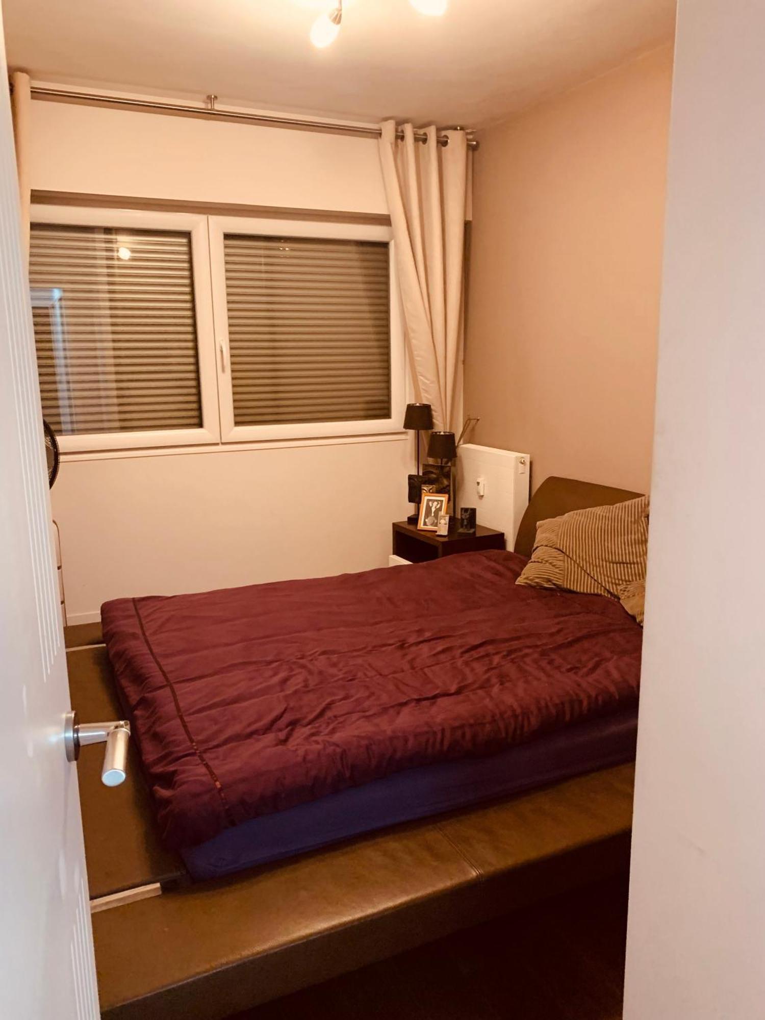 Chambres A Loyers Dans Un Penthause บรู์-ลา-แรน ภายนอก รูปภาพ